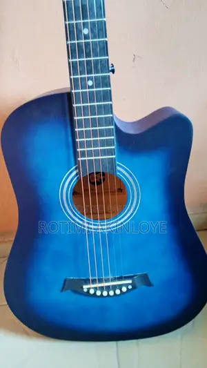 Box Guitar