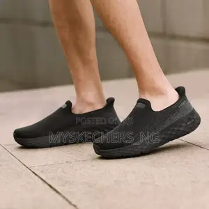 Skechers Max Cushion