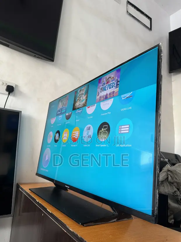 43 Inch Panasonic Firefox Full Smart Tv With Netflix Youtube Etc