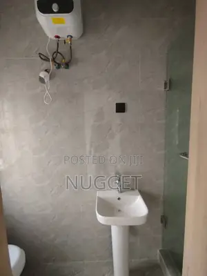 2bdrm Block of Flats in Nugget, Katampe (Main) for rent