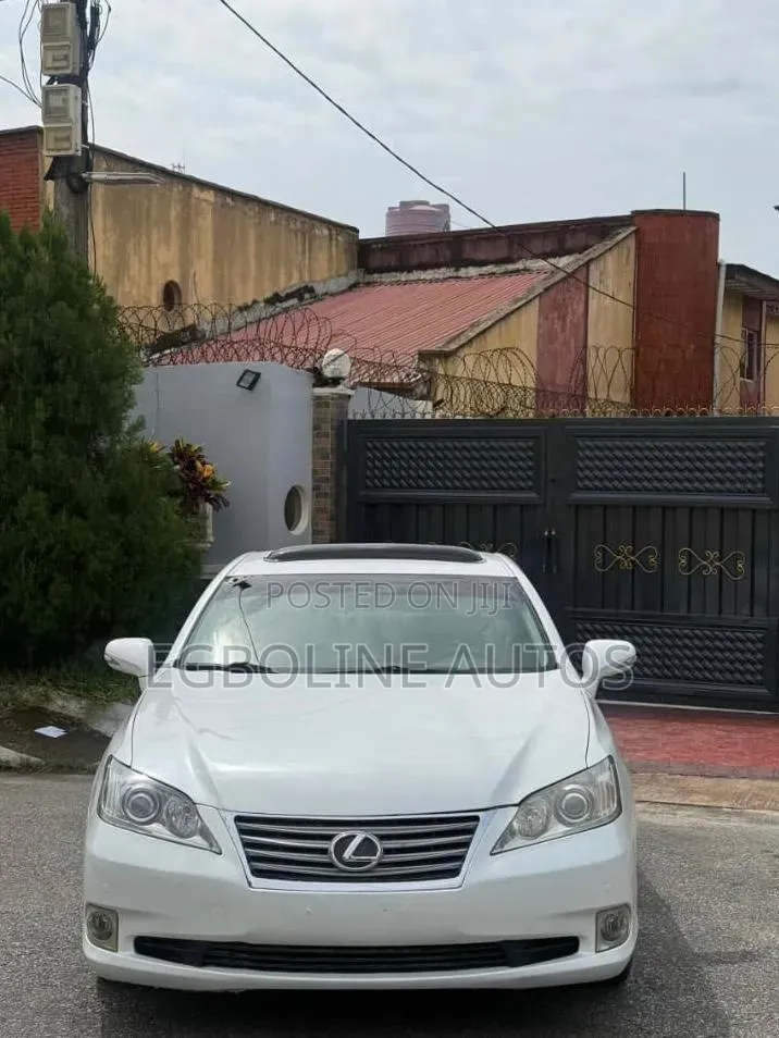 Lexus ES 350 2010 White