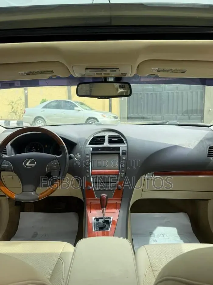 Lexus ES 350 2010 White