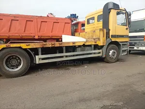 Actros Truck Flat Body