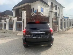 Toyota Vanguard 2015 Black