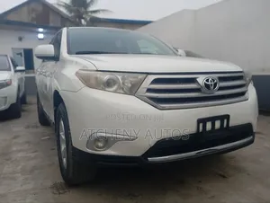 Toyota Highlander 2012 White