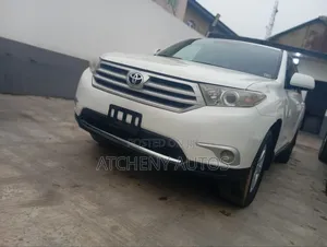 Toyota Highlander 2012 White