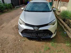 Toyota Corolla 2015 Gray