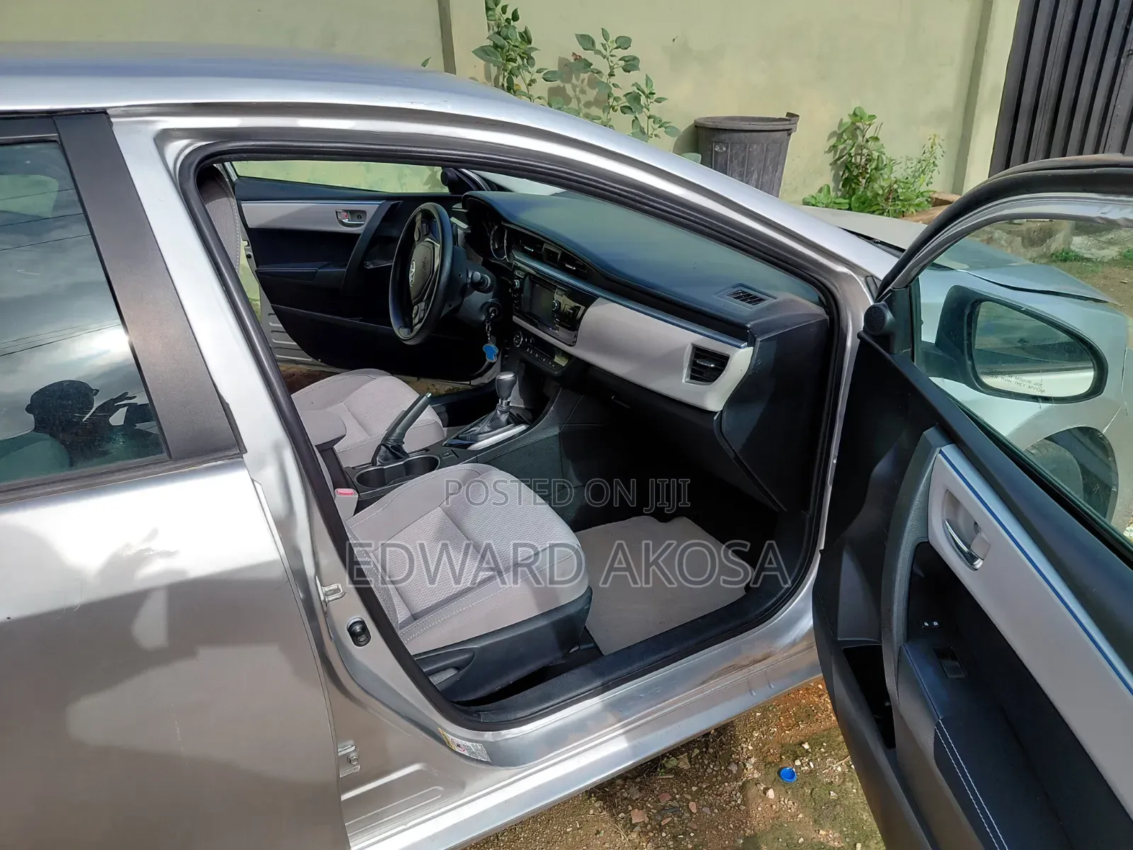 Toyota Corolla 2015 Gray
