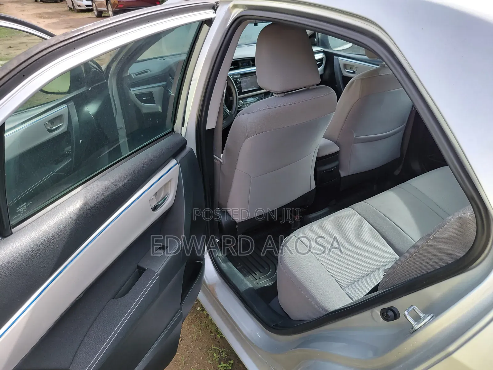 Toyota Corolla 2015 Gray