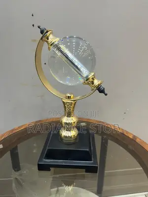 Home and Office Figurine Statue Decor