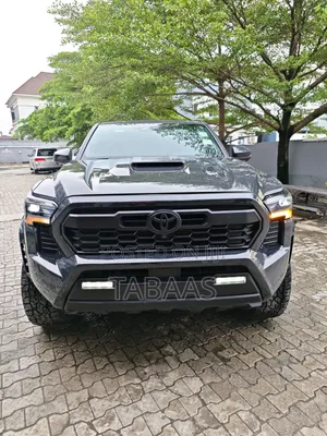Toyota Tacoma TRD Sport Double Cab 4WD 5.0 ft. SB (Automatic) 2025 Gray