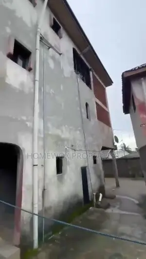 3bdrm Block of Flats in Uzoba for sale
