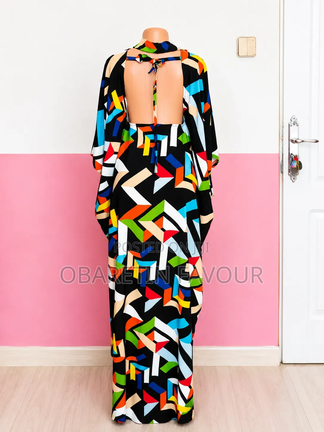 Backless Bubu