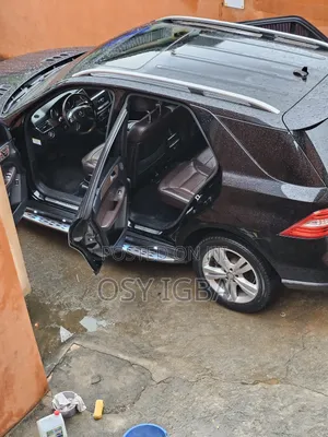 Mercedes-Benz M Class 2013 Black