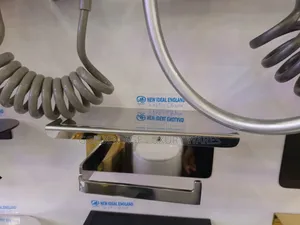 8867 Chrome Tissue Paper Holder