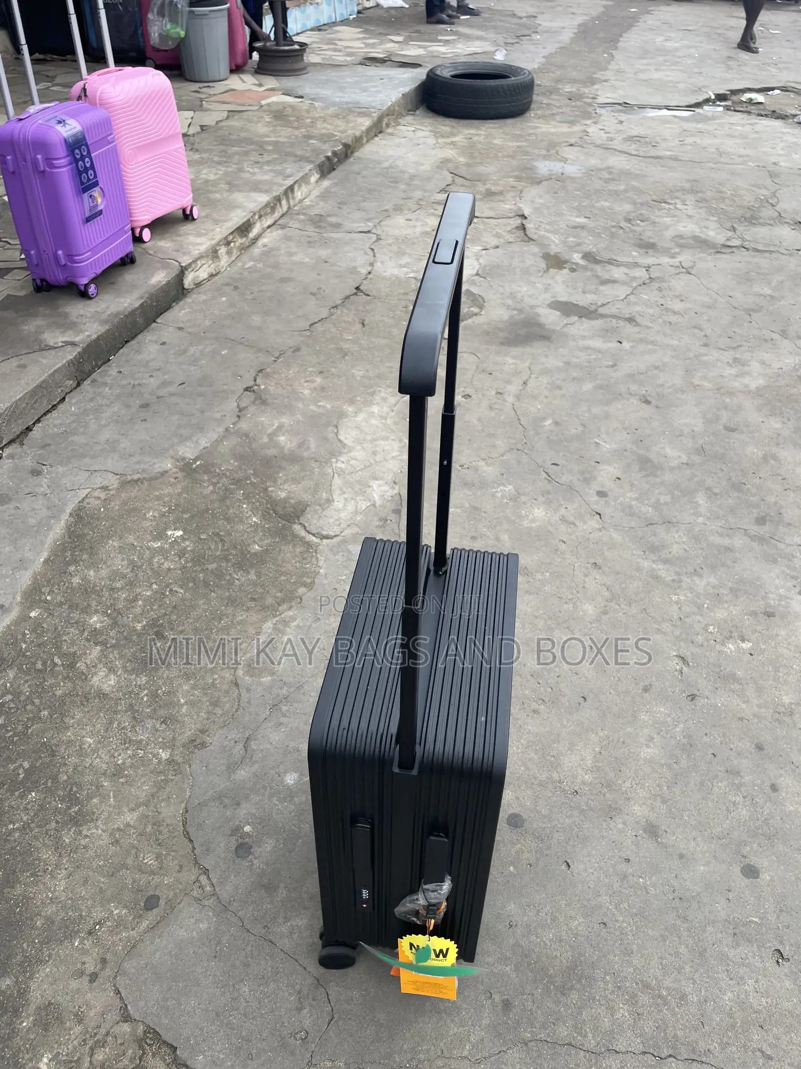 Quality Luggage Small Size 170,000