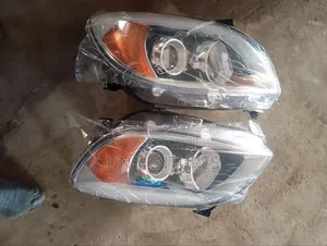 Head Light Jac T6 2017