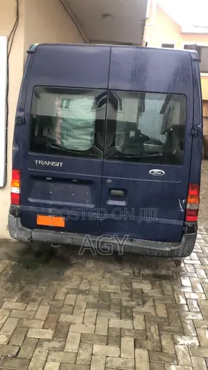 Ford Transit 2005 Blue