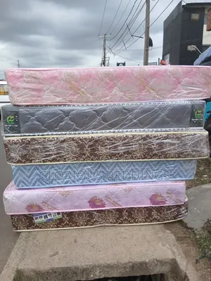Store Attendant Needed in a Mattress Store.