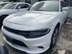 Dodge Charger 2017 White