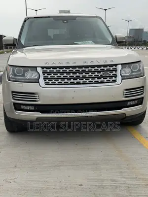 Land Rover Range Rover Vogue 2016 Gold