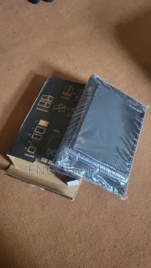 Transparent Shoe Box