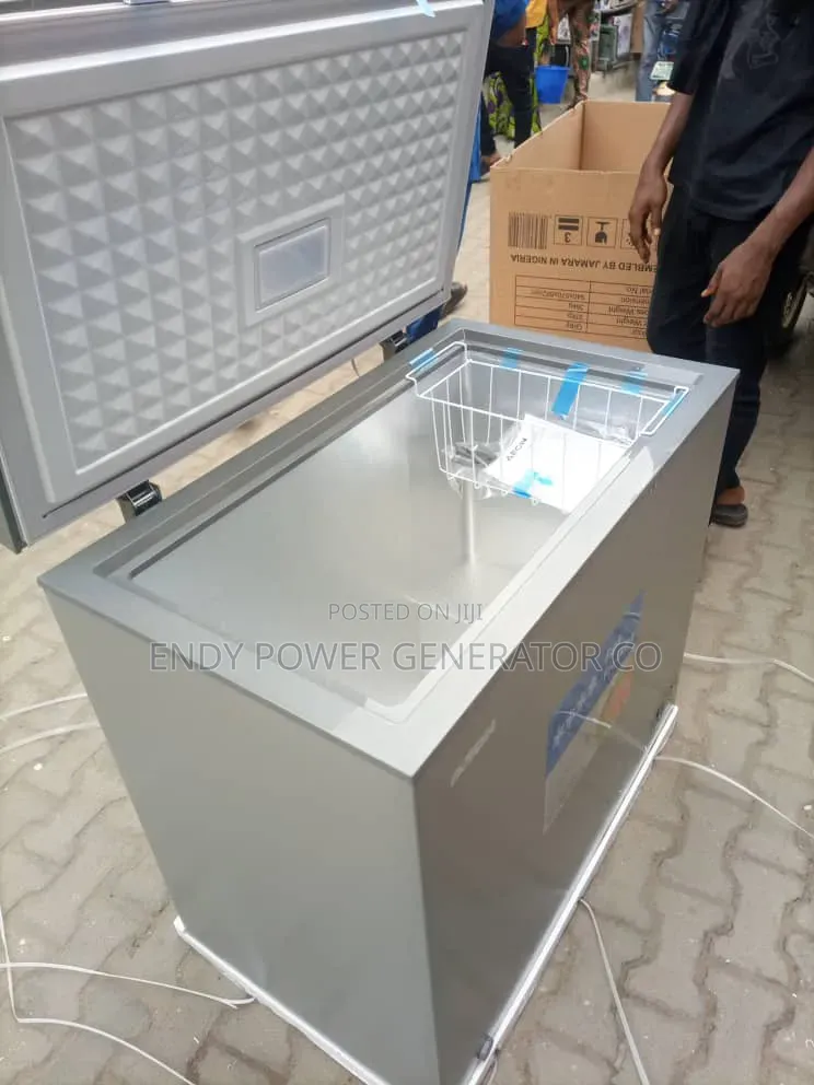 Fast Ice Block 200 Liters Aeon Freezer