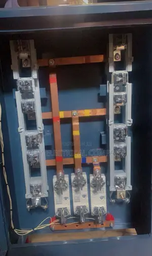 400a 2-Way Lucy Step-Down Feeder Pillar