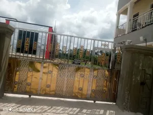 Gold Stainless Steel See Through Gate