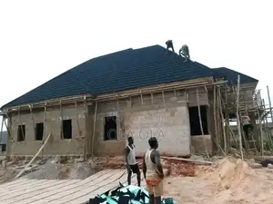 Roofing Carpenter