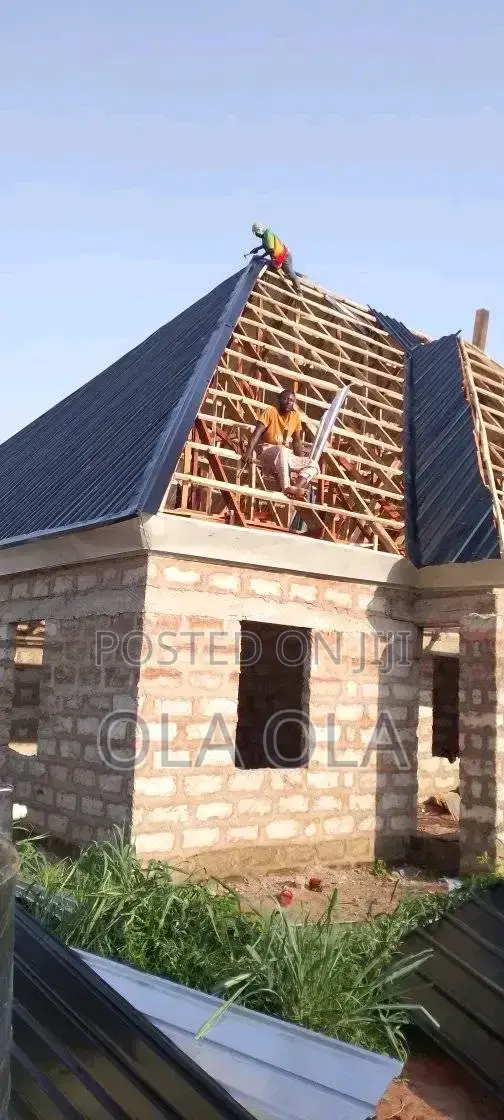 Roofing Carpenter