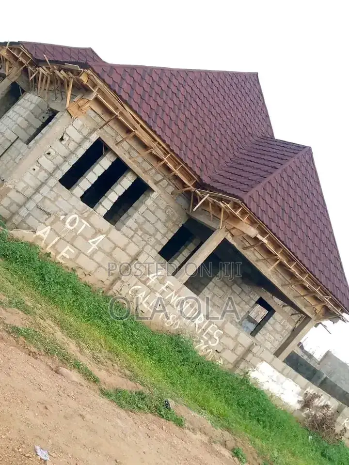 Roofing Carpenter