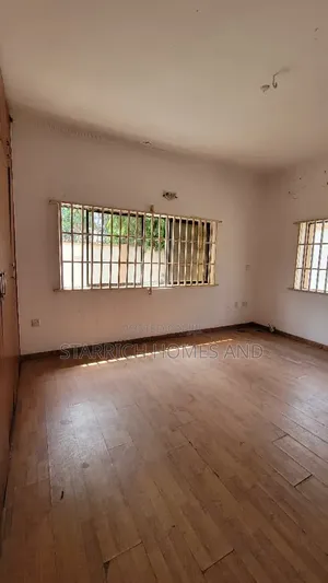 7bdrm Duplex in Parkview Estate, Ajah for rent