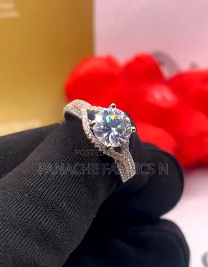 Moissanite Diamonds Wedding Band