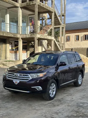 Toyota Highlander Limited 2012 Red