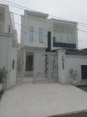 5bdrm Duplex in Omole Phase 1 for sale