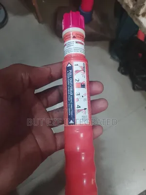 Comet Red Hand Flare