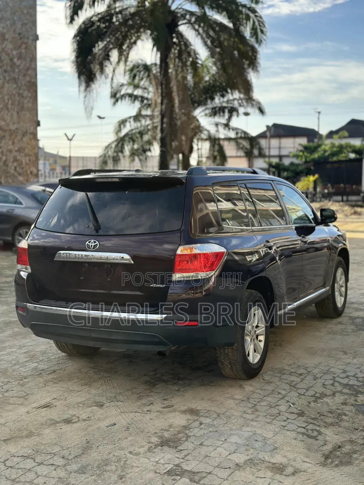 Toyota Highlander Limited 2012 Red