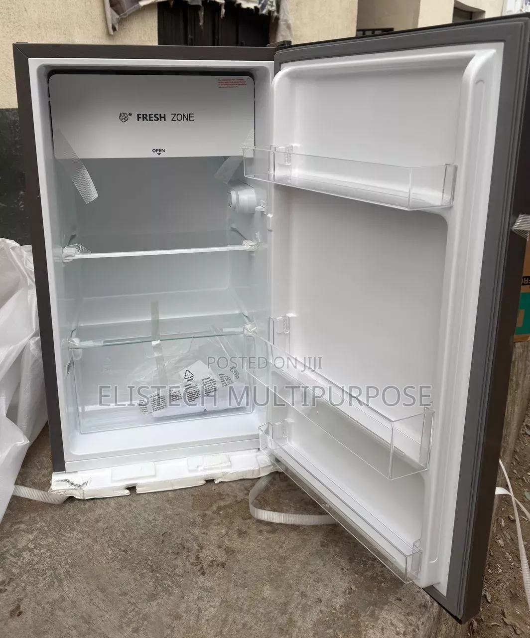 Brand New Hisense 93l Bedside Single Door Refrigerator - Ref093dr