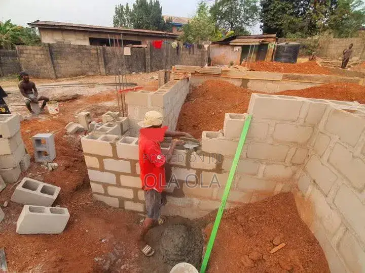 Bricklayer Work