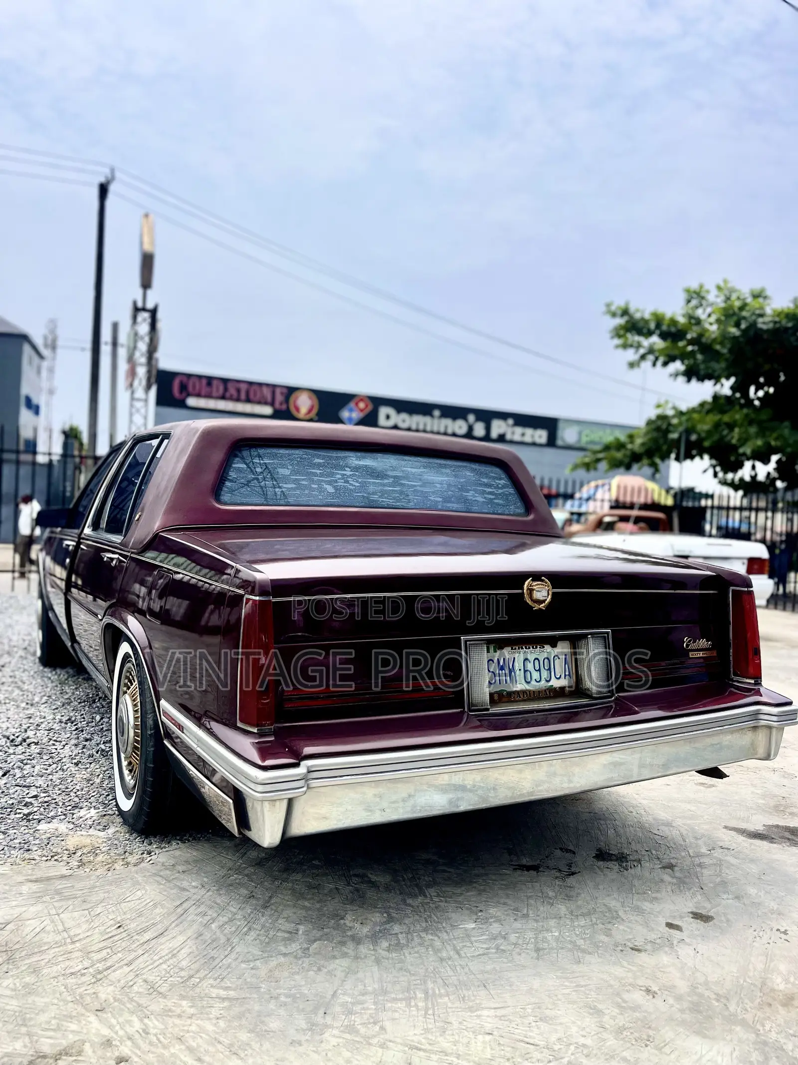 Cadillac Deville 1987 Maroon