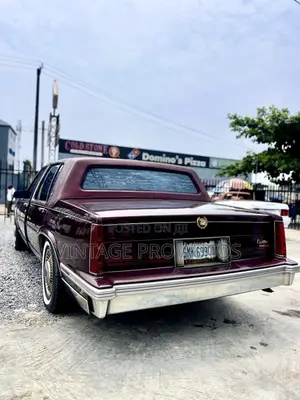 Cadillac Deville 1987 Maroon