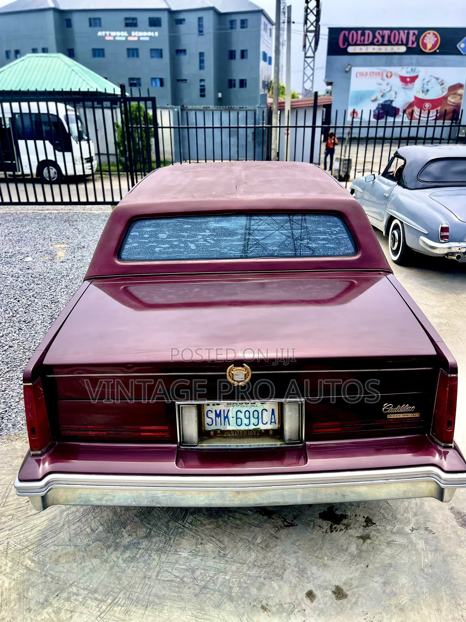 Cadillac Deville 1987 Maroon