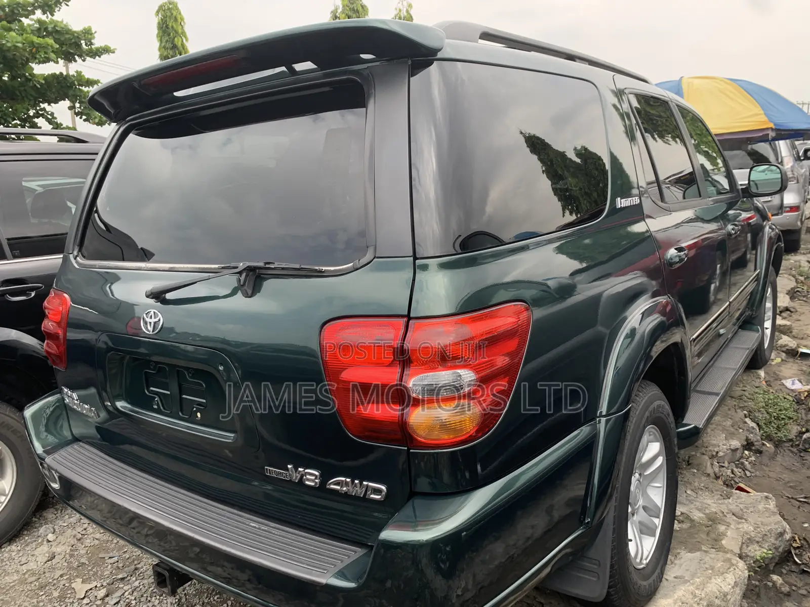 Toyota Sequoia 2004 Green