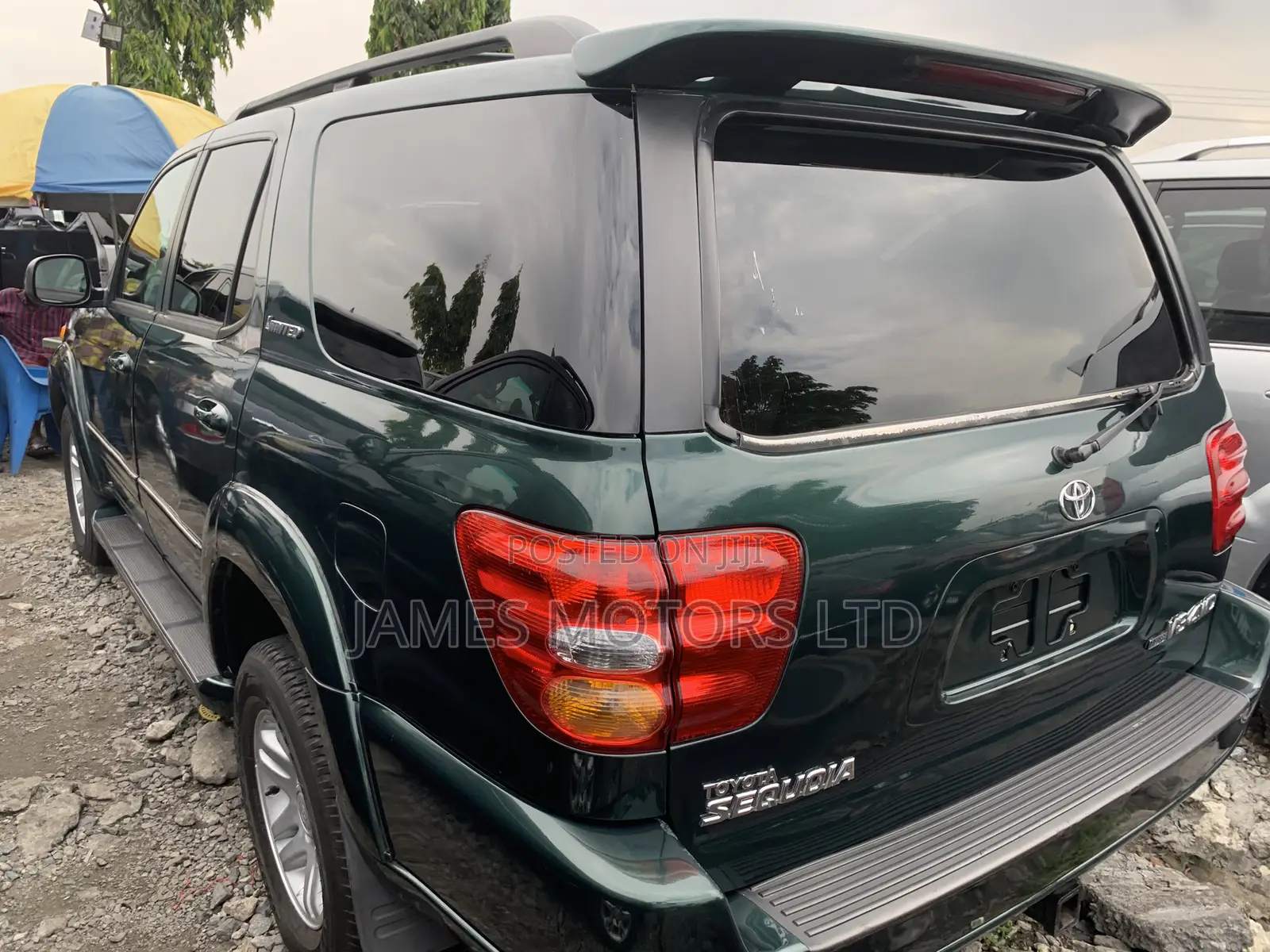 Toyota Sequoia 2004 Green