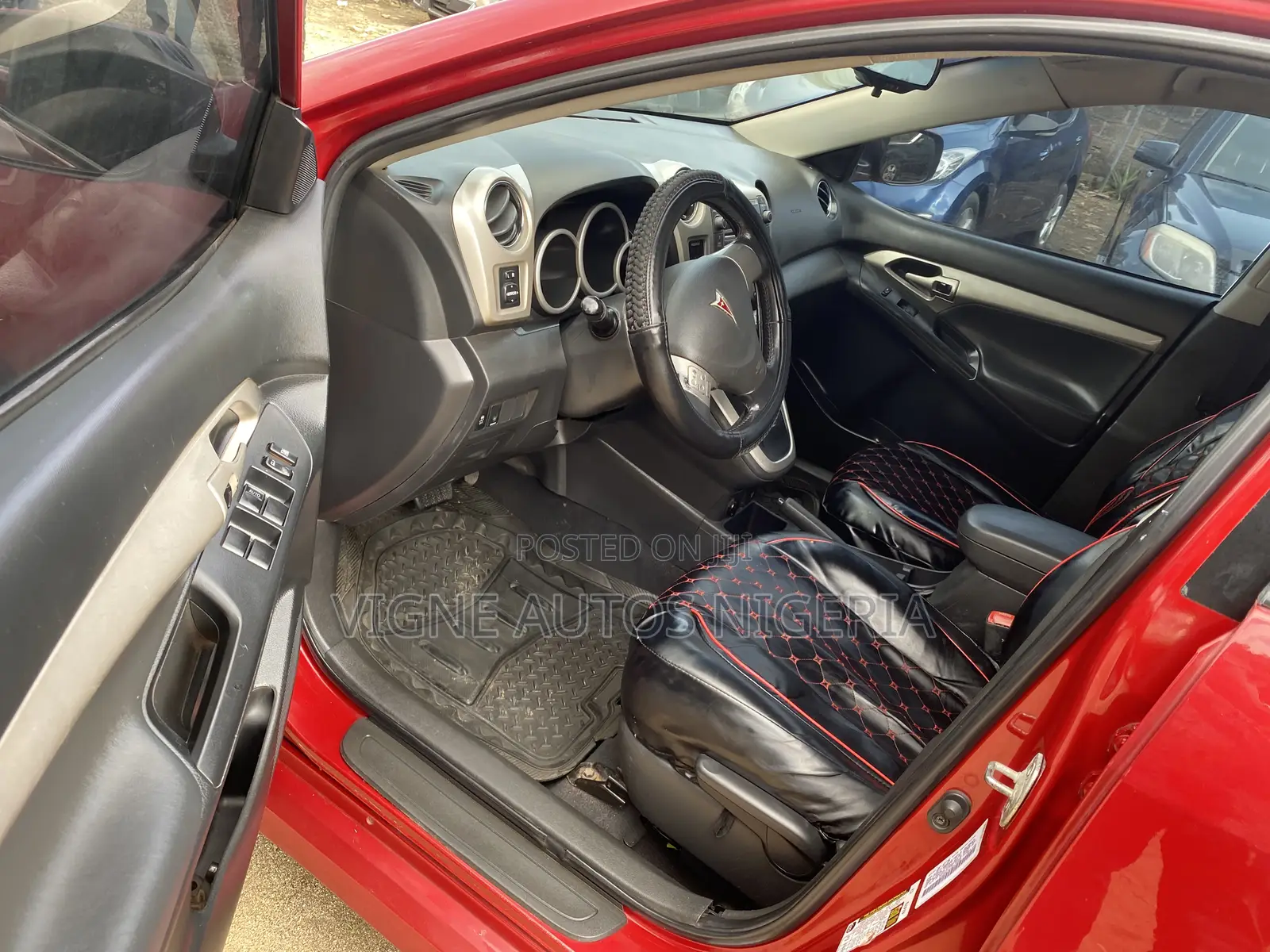 Pontiac Vibe 2008 Red