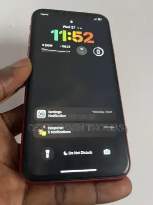 Apple iPhone 11 64 GB Red