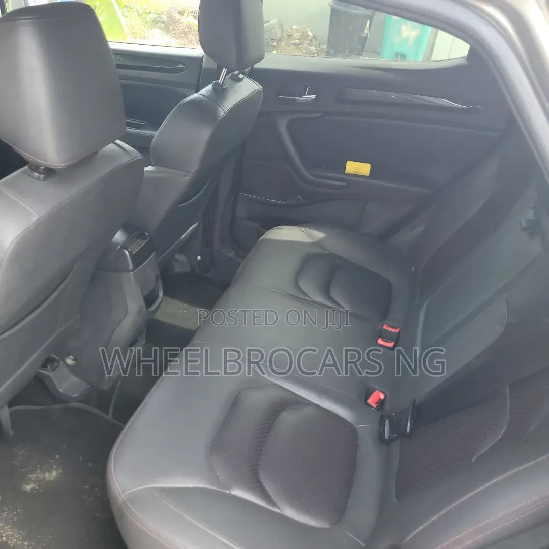 JAC S3 2019 Gold