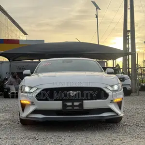 Ford Mustang GT 2022 White