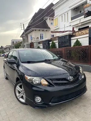 Toyota Corolla S 4dr Sedan (1.8L 4cyl 4A) 2013 Black